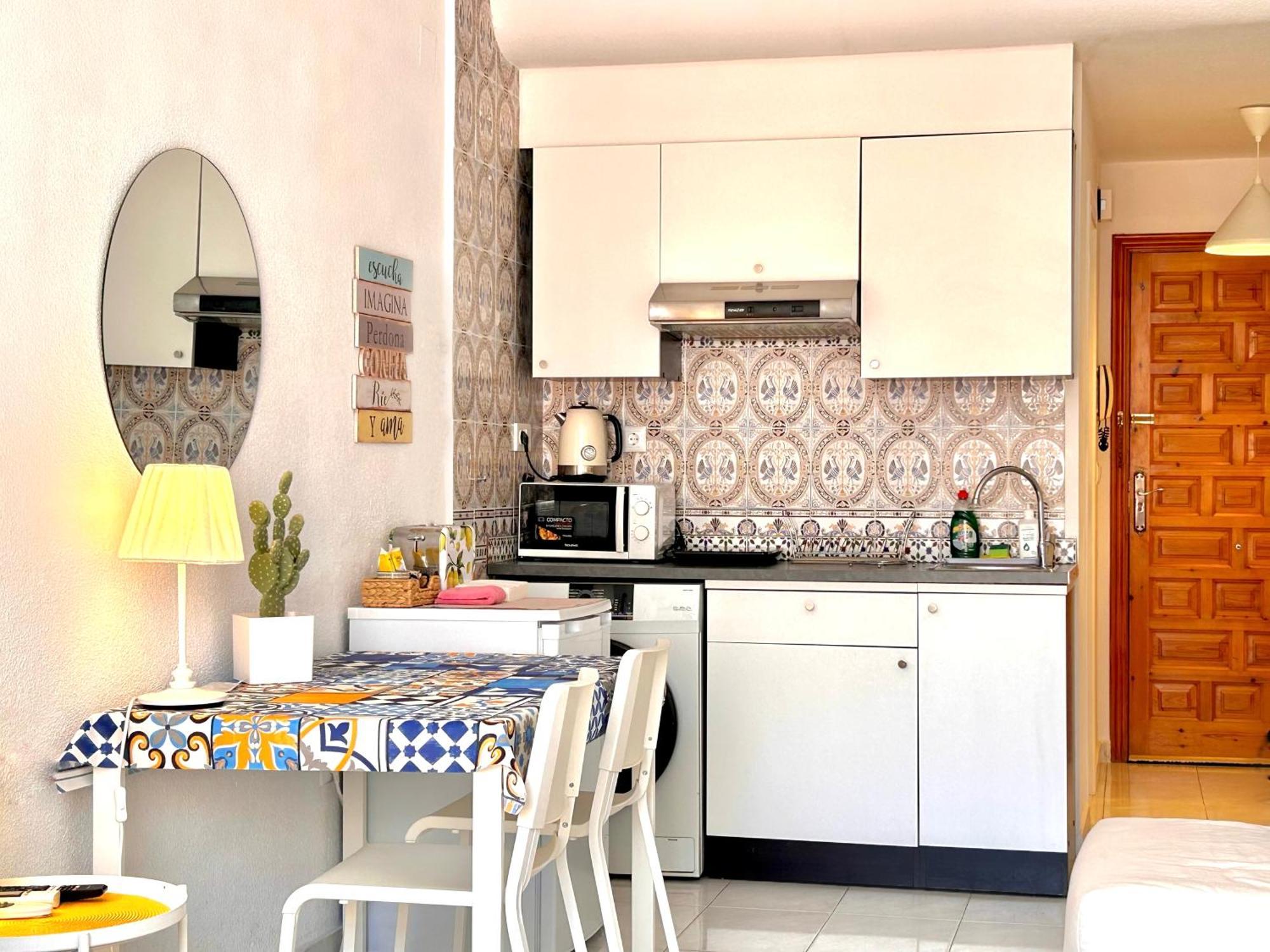 White Studio Torrevieja Exterior foto